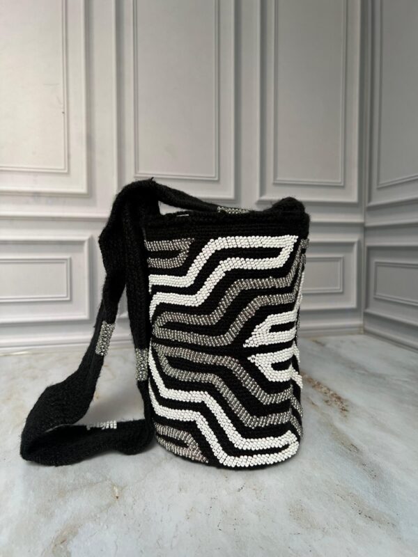 MOCHILA MEDIANA EN  MOSTACILLA REF 29